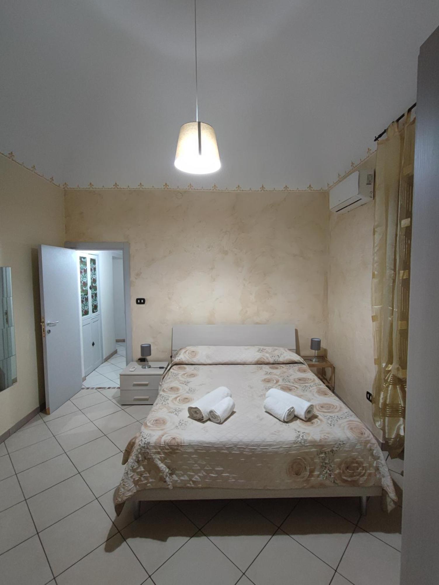 Appartement Casa Desirè à Catane Extérieur photo